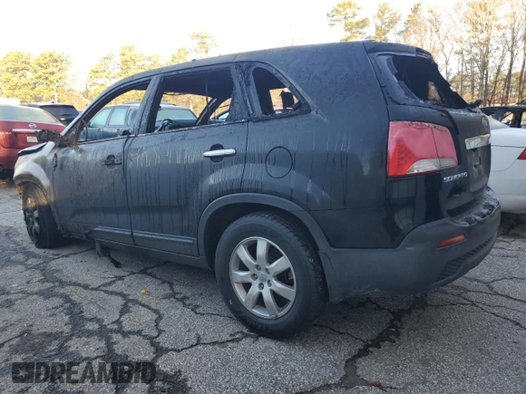 2013 Kia Sorento LX with VIN 5XYKT4A19DG387680, listed as a Copart auction lot 57208245 with Not provided miles and Non repairable. Bid and sale history available at DreamBid. Image 2.