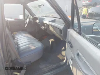 1987 Ford F-250 with VIN 1FTFF25N7HPA33055, listed as a IAAI auction lot 42492336 with 457,819 mi miles and . Bid and sale history available at DreamBid. Image 5.