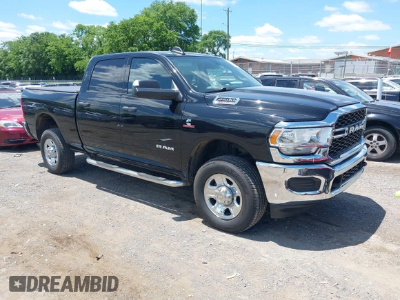 2019 Ram 2500 Tradesman with VIN 3C6UR5CL7KG552062, listed as a IAAI auction lot 42253889 with 56,067 mi miles and . Bid and sale history available at DreamBid. Image 1.