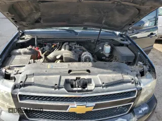 2008 Chevrolet Suburban LTZ with VIN 1GNFC16068R200118, listed as a Copart auction lot 66506065 with 134,204 mi miles and Salvage title. Bid and sale history available at DreamBid. Image 11.