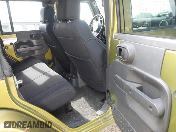 2008 Jeep Wrangler Unlimited Sahara with VIN 1J4GA59148L545255, listed as a IAAI auction lot 42177758 with 155,953 mi miles and . Bid and sale history available at DreamBid. Image 8.