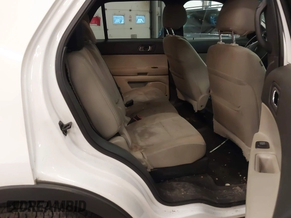 2013 Ford Explorer with VIN 1FM5K8B87DGB43747, listed as a IAAI auction lot 41743196 with 188,583 mi miles and . Bid and sale history available at carsss.com. Image 8.