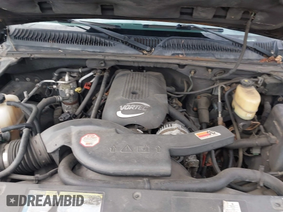 2001 Chevrolet Suburban LT with VIN 3GNGK26U21G248043, listed as a IAAI auction lot 41995982 with 193,898 mi miles. Bid and sale history available at carsss.com. Image 10.