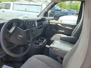 2012 Chevrolet Express Cargo с VIN 1GCWGFCAXC1164237, выставлен на аукционе IAAI как лот 42620003 с пробегом 219 226 миль миль и . История ставок и продаж доступна на DreamBid. Изображение 31.
