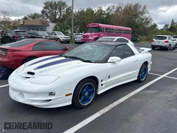 1999 Pontiac Firebird Formula with VIN 2G2FV22G7X2220315, listed as a Copart auction lot 46482085 with 107,524 mi miles and Clean title. Bid and sale history available at DreamBid. Image 2.