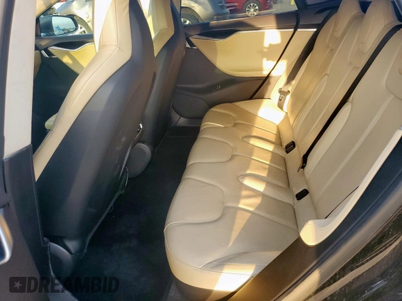 2013 Tesla Model S with VIN 5YJSA1CG0DFP15615, listed as a Copart auction lot 50795235 with 156,030 mi miles and Salvage title. Bid and sale history available at DreamBid. Image 10.