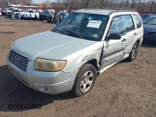 2006 Subaru Forester 2.5 X with VIN JF1SG63646H703558, listed as a IAAI auction lot 42008479 with 190,235 mi miles. Bid and sale history available at carsss.com. Image 6.