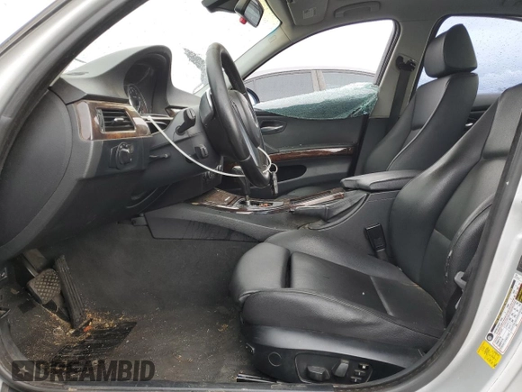 2007 BMW 3 Series 335i with VIN WBAVB73527KY60722, listed as a Copart auction lot 48382075 with 164,453 mi miles and Salvage Title. Bid and sale history available at carsss.com. Image 7.