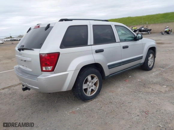 2006 Jeep Grand Cherokee Laredo with VIN 1J4HR48N76C200486, listed as a IAAI auction lot 41904591 with 238,286 mi miles. Bid and sale history available at carsss.com. Image 4.