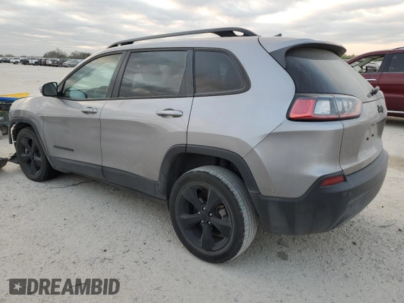 2021 Jeep Cherokee Latitude Plus with VIN 1C4PJLLB4MD204339, listed as a Copart auction lot 76270504 with 42,215 mi miles and Salvage title. Bid and sale history available at DreamBid. Image 2.