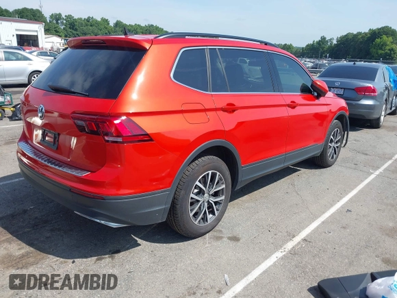 2019 Volkswagen Tiguan SE with VIN 3VV3B7AX8KM128788, listed as a IAAI auction lot 42462376 with 78,533 mi miles and . Bid and sale history available at DreamBid. Image 4.