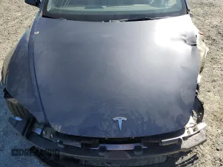 2024 Tesla Model 3 z VIN 5YJ3E1EA8RF741761, wystawiony jako Copart lot #46134875 z przebiegiem 15 537 mil mil oraz Szkoda całkowita • Salvage title. Historia ofert i sprzedaży dostępna na DreamBid. Obrazek 12.