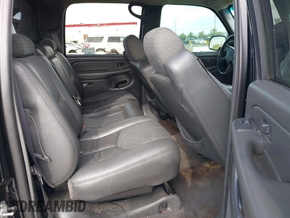 2004 Chevrolet Avalanche Z71 with VIN 3GNEK12TX4G189598, listed as a IAAI auction lot 41998670 with 368,875 mi miles and . Bid and sale history available at DreamBid. Image 8.