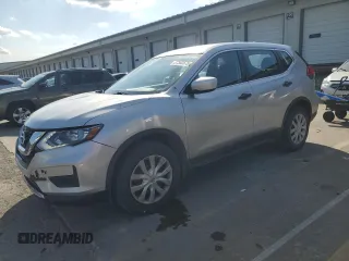 2017 Nissan Rogue SL z VIN JN8AT2MV8HW026498, wystawiony jako Copart lot #57582575 z przebiegiem 126 121 mil mil oraz Szkoda całkowita • Salvage title. Historia ofert i sprzedaży dostępna na DreamBid. Obrazek 1.