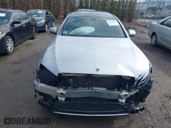 2020 Mercedes-Benz E 350 с VIN WDDZF8EB2LA713761, выставлен на аукционе IAAI как лот 41854999 с пробегом 74 603 миль миль и . История ставок и продаж доступна на DreamBid. Изображение 12.
