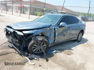 2017 Infiniti Q50 Premium z VIN JN1EV7AR1HM834900, wystawiony jako IAAI lot #42435638 z przebiegiem 76 937 mil mil oraz . Historia ofert i sprzedaży dostępna na DreamBid. Obrazek 18.