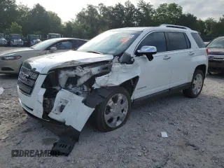 2012 GMC Terrain SLT-2 with VIN 2GKFLWE50C6262111, listed as a Copart auction lot 61734425 with 68,758 mi miles and Salvage title. Bid and sale history available at DreamBid. Image 1.