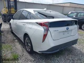 2016 Toyota Prius Four with VIN JTDKARFU2G3023311, listed as a IAAI auction lot 41625483 with 114,334 mi miles. Bid and sale history available at carsss.com. Image 3.
