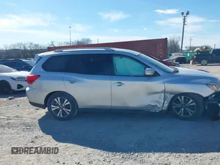 2017 Nissan Pathfinder S with VIN 5N1DR2MN0HC664992, listed as a IAAI auction lot 41629240 with 150,896 mi miles and . Bid and sale history available at DreamBid. Image 13.