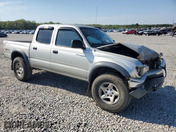 2002 Toyota Tacoma PreRunner with VIN 5TEGN92NX2Z136037, listed as a Copart auction lot 52143665 with 270,044 mi miles and Salvage Title. Bid and sale history available at DreamBid. Image 4.