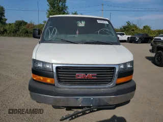 2016 GMC Savana Cargo Van with VIN 1GTW7BFF9G1303912, listed as a Copart auction lot 63955474 with 141,007 mi miles and Salvage Title. Bid and sale history available at carsss.com. Image 5.