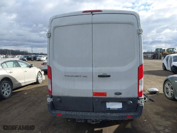 2017 Ford Transit Van with VIN 1FTBW2CM1HKA82189, listed as a IAAI auction lot 41435532 with NaN miles. Bid and sale history available at carsss.com. Image 17.