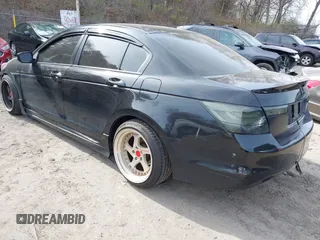 2011 Honda Accord LX z VIN 1HGCP2F33BA157039, wystawiony jako IAAI lot #42069608 z przebiegiem 135 211 mil mil oraz . Historia ofert i sprzedaży dostępna na DreamBid. Obrazek 3.