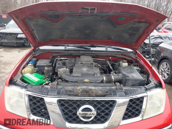 2006 Nissan Frontier SE z VIN 1N6AD07W96C455744, wystawiony jako IAAI lot #41728920 z przebiegiem 176 107 mil mil oraz . Historia ofert i sprzedaży dostępna na DreamBid. Obrazek 10.