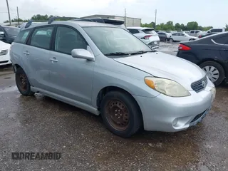 2006 Toyota Matrix STD z VIN 2T1KR32E96C579254, wystawiony jako IAAI lot #42510755 z przebiegiem 226 066 mil mil oraz . Historia ofert i sprzedaży dostępna na DreamBid. Obrazek 1.