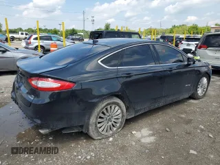 2013 Ford Fusion SE Hybrid with VIN 3FA6P0LU8DR320893, listed as a Copart auction lot 58739245 with 243,887 mi miles and Salvage title. Bid and sale history available at DreamBid. Image 3.