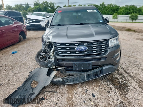 2017 Ford Explorer XLT z VIN 1FM5K7D84HGC65690, wystawiony jako Copart lot #59367475 z przebiegiem 148 492 mil mil oraz Czysty tytuł • Clean title. Historia ofert i sprzedaży dostępna na DreamBid. Obrazek 5.