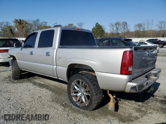 2005 Chevrolet Silverado 1500 LT with VIN 2GCEK13T951352033, listed as a Copart auction lot 50641335 with 181,868 mi miles and Salvage Title. Bid and sale history available at DreamBid. Image 2.