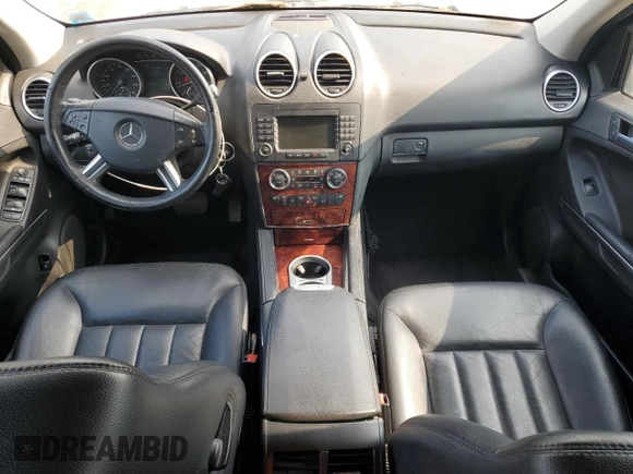 2006 Mercedes-Benz M 500 z VIN 4JGBB75E86A099990, wystawiony jako Copart lot #59701535 z przebiegiem 124 572 mil mil oraz Szkoda całkowita • Salvage title. Historia ofert i sprzedaży dostępna na DreamBid. Obrazek 8.