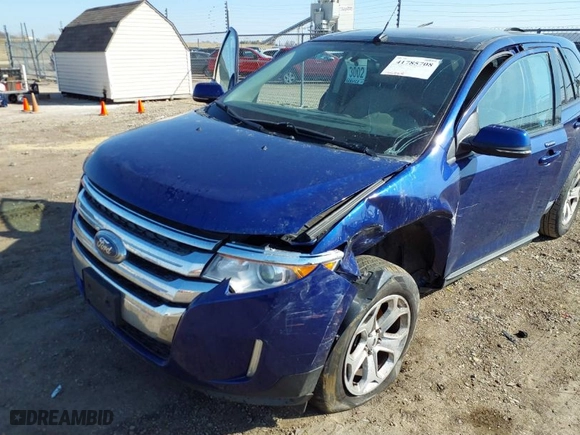 2014 Ford Edge SEL with VIN 2FMDK3JCXEBB45232, listed as a IAAI auction lot 41785708 with 135,988 mi miles. Bid and sale history available at carsss.com. Image 6.