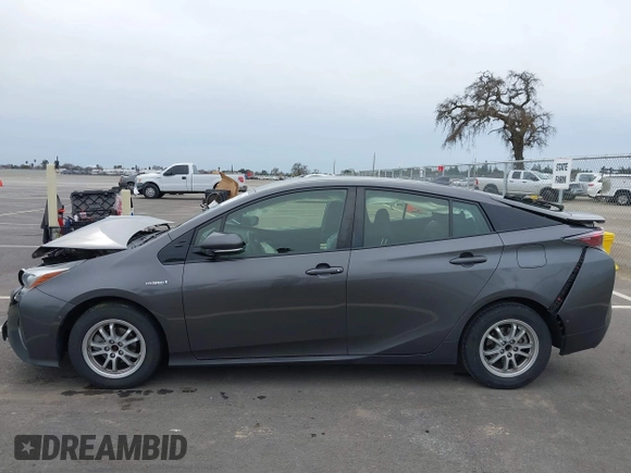 2018 Toyota Prius Two with VIN JTDKBRFU5J3595848, listed as a IAAI auction lot 41559864 with 190,346 mi miles and . Bid and sale history available at carsss.com. Image 14.