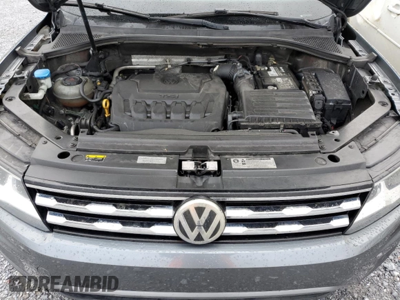 2018 Volkswagen Tiguan SEL с VIN 3VV3B7AX6JM202210, выставлен на аукционе Copart как лот 54373505 с пробегом 159 638 миль миль и Списание • Salvage title. История ставок и продаж доступна на DreamBid. Изображение 12.