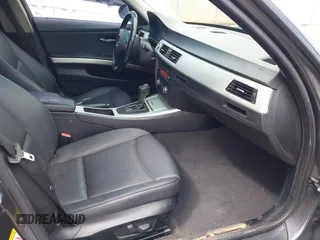 2007 BMW 3 Series 328xi with VIN WBAVC93547K033541, listed as a IAAI auction lot 41868339 with 190,503 mi miles. Bid and sale history available at carsss.com. Image 5.