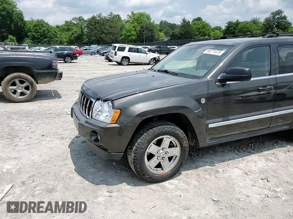 2005 Jeep Grand Cherokee Limited z VIN 1J8HR58245C680060, wystawiony jako Copart lot #59271075 z przebiegiem 263 384 mil mil oraz Czysty tytuł • Clean title. Historia ofert i sprzedaży dostępna na DreamBid. Obrazek 14.