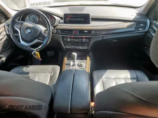 2016 BMW X5 sDrive35i with VIN 5UXKR2C56G0U16905, listed as a Copart auction lot 52826435 with 121,564 mi miles and Salvage Title. Bid and sale history available at carsss.com. Image 8.