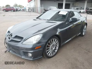 2011 Mercedes-Benz SLK 300 z VIN WDBWK5EA7BF236839, wystawiony jako IAAI lot #41739236 z przebiegiem 93 326 mil mil oraz . Historia ofert i sprzedaży dostępna na DreamBid. Obrazek 17.
