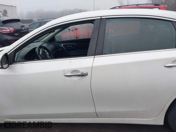 2018 Nissan Altima S with VIN 1N4AL3AP5JC231653, listed as a IAAI auction lot 41052345 with 173,709 mi miles and . Bid and sale history available at DreamBid. Image 14.