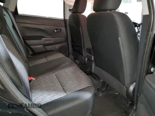 2023 Mitsubishi Outlander ES z VIN JA4ARUAU4PU013625, wystawiony jako Copart lot #52600135 z przebiegiem 33 660 mil mil oraz Szkoda całkowita • Salvage title. Historia ofert i sprzedaży dostępna na DreamBid. Obrazek 11.