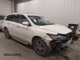 2018 Infiniti QX60 with VIN 5N1DL0MM0JC502458, listed as a IAAI auction lot 41498562 with 130,611 mi miles. Bid and sale history available at carsss.com. Image 1.