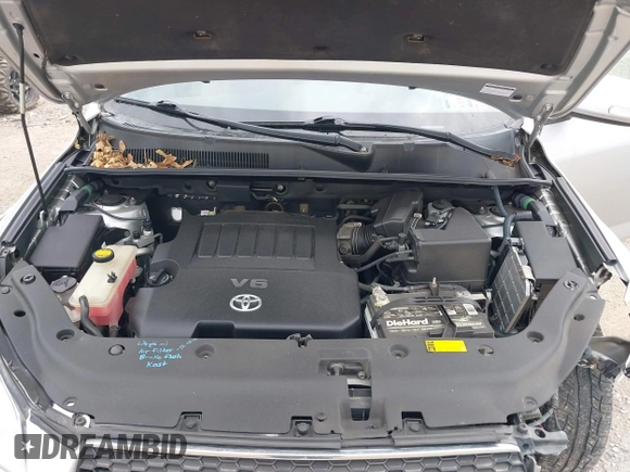 2012 Toyota RAV4 Limited with VIN 2T3DK4DV0CW072924, listed as a IAAI auction lot 42081068 with 137,864 mi miles. Bid and sale history available at carsss.com. Image 10.