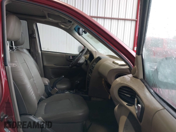 2004 Hyundai Santa Fe GLS with VIN KM8SC13E04U675340, listed as a IAAI auction lot 42181034 with 185,089 mi miles and . Bid and sale history available at DreamBid. Image 5.