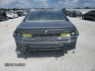 2018 BMW 7 Series 740i xDrive with VIN WBA7E4C51JGV23905, listed as a Copart auction lot 46949643 with 33,842 mi miles. Bid and sale history available at carsss.com. Image 6.