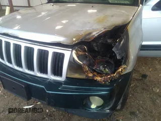 2006 Jeep Grand Cherokee with VIN 1J8HS48NX6C313500, listed as a IAAI auction lot 40866417 with 351,005 mi miles and . Bid and sale history available at DreamBid. Image 6.