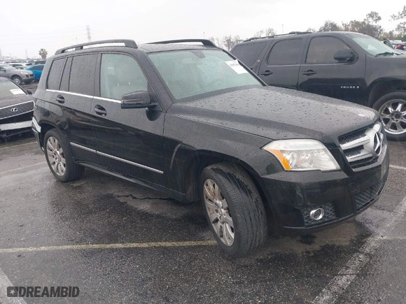 2011 Mercedes-Benz GLK-Class GLK 350 with VIN WDCGG5GB7BF526554, listed as a IAAI auction lot 41807100 with 1 mi miles. Bid and sale history available at carsss.com. Image 1.