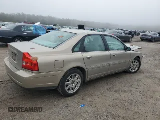 2005 Volvo S80 with VIN YV1TS592551403895, listed as a Copart auction lot 79844514 with 150,592 mi miles and Salvage Title. Bid and sale history available at carsss.com. Image 3.