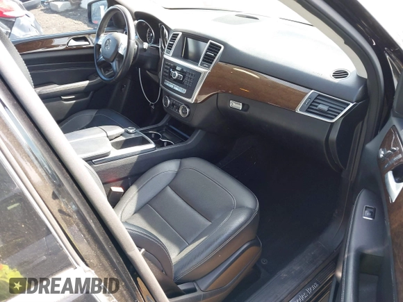 2013 Mercedes-Benz M 350 with VIN 4JGDA5JB4DA224637, listed as a IAAI auction lot 41467639 with 113,887 mi miles and . Bid and sale history available at DreamBid. Image 5.